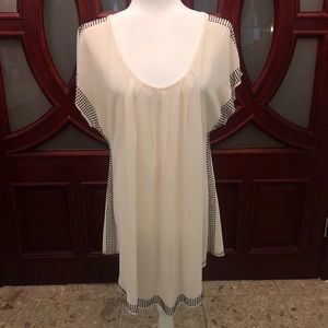 Forever 21 Black and White formal top